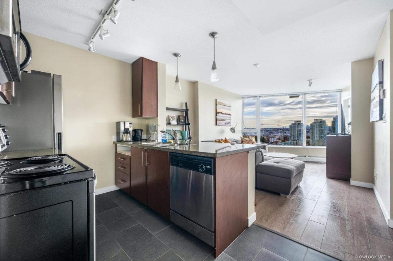 Explore Vancouver Downtown From Luxury 1 Bed/Bath Exterior photo